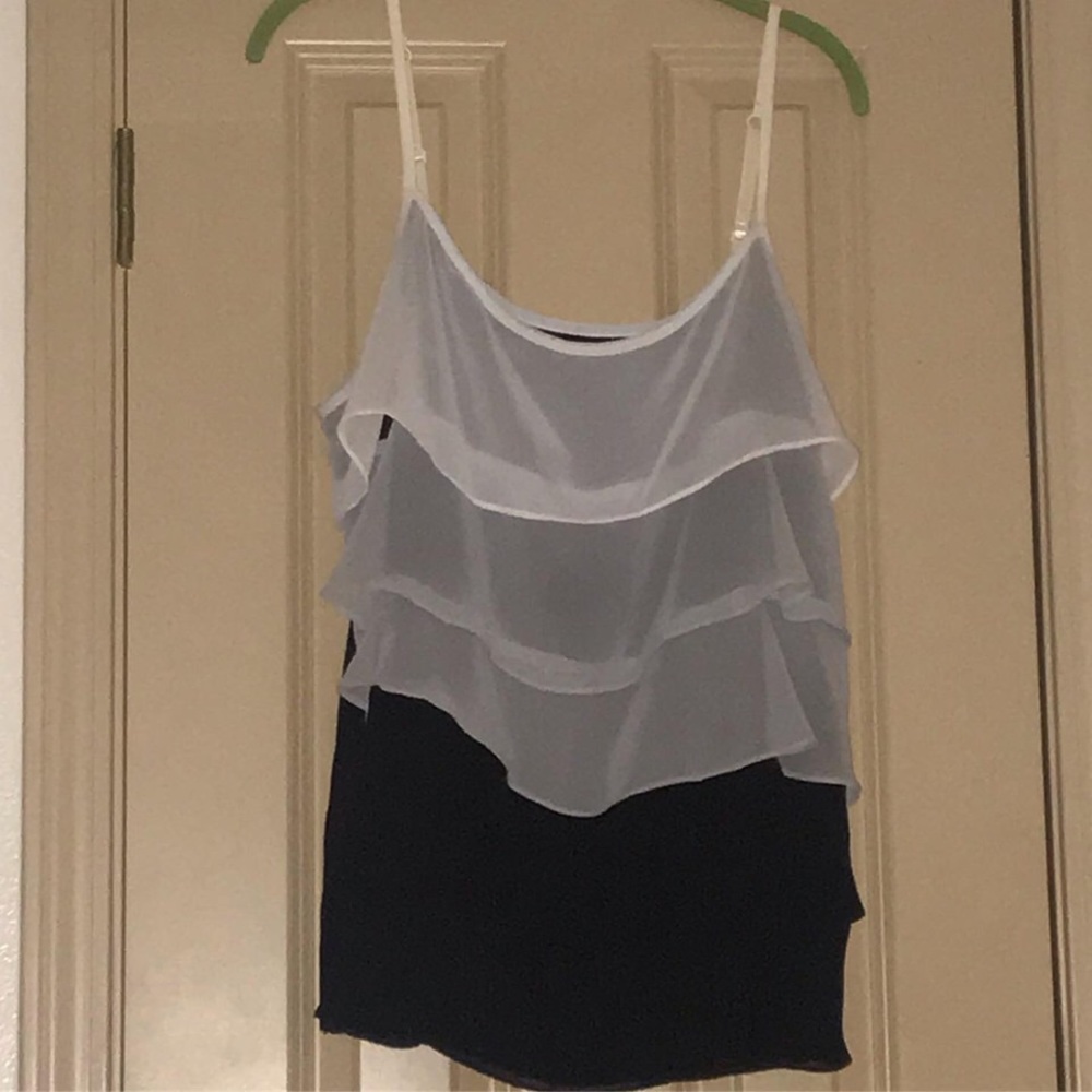 NY&CO Ruffled Sleeveless Camisole